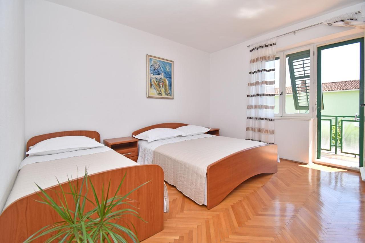 Rooms Borka Tucepi Exterior photo